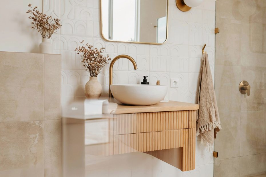 Natural Half Bath Decor Ideas | Zen & Chic Ambiance | Small Bathroom Inspiration